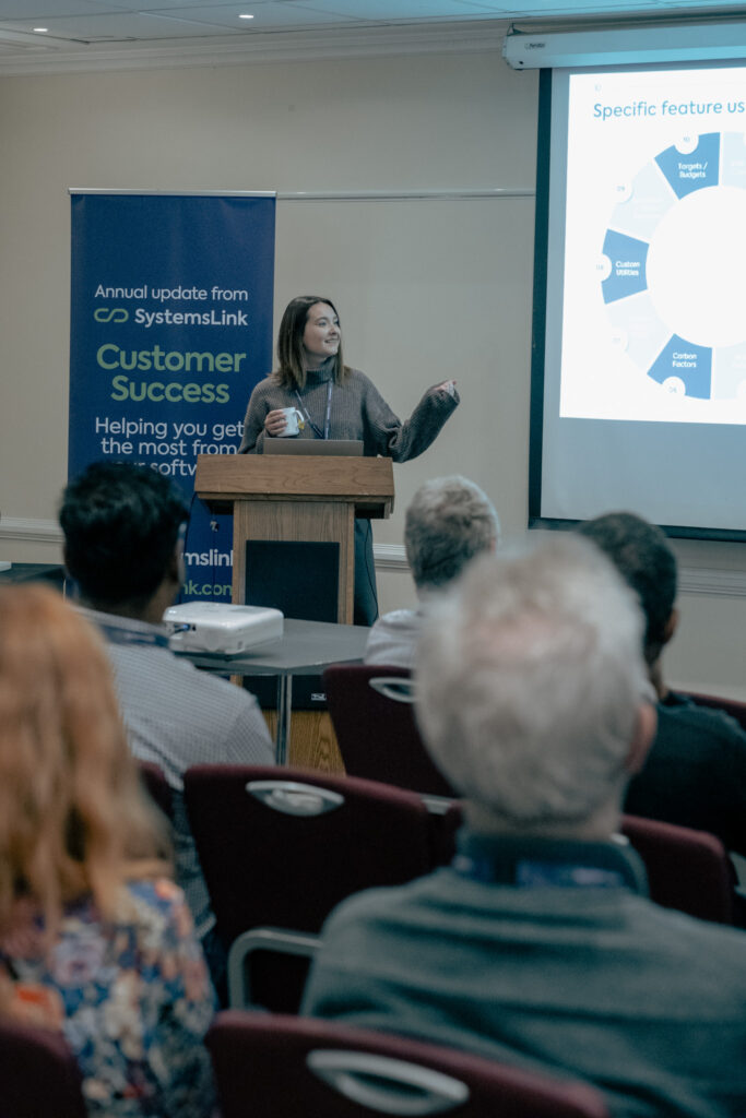 Customer Success Roadshow - 2024